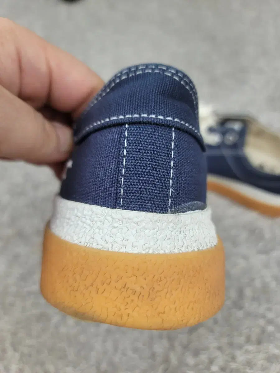 thumbnail-7